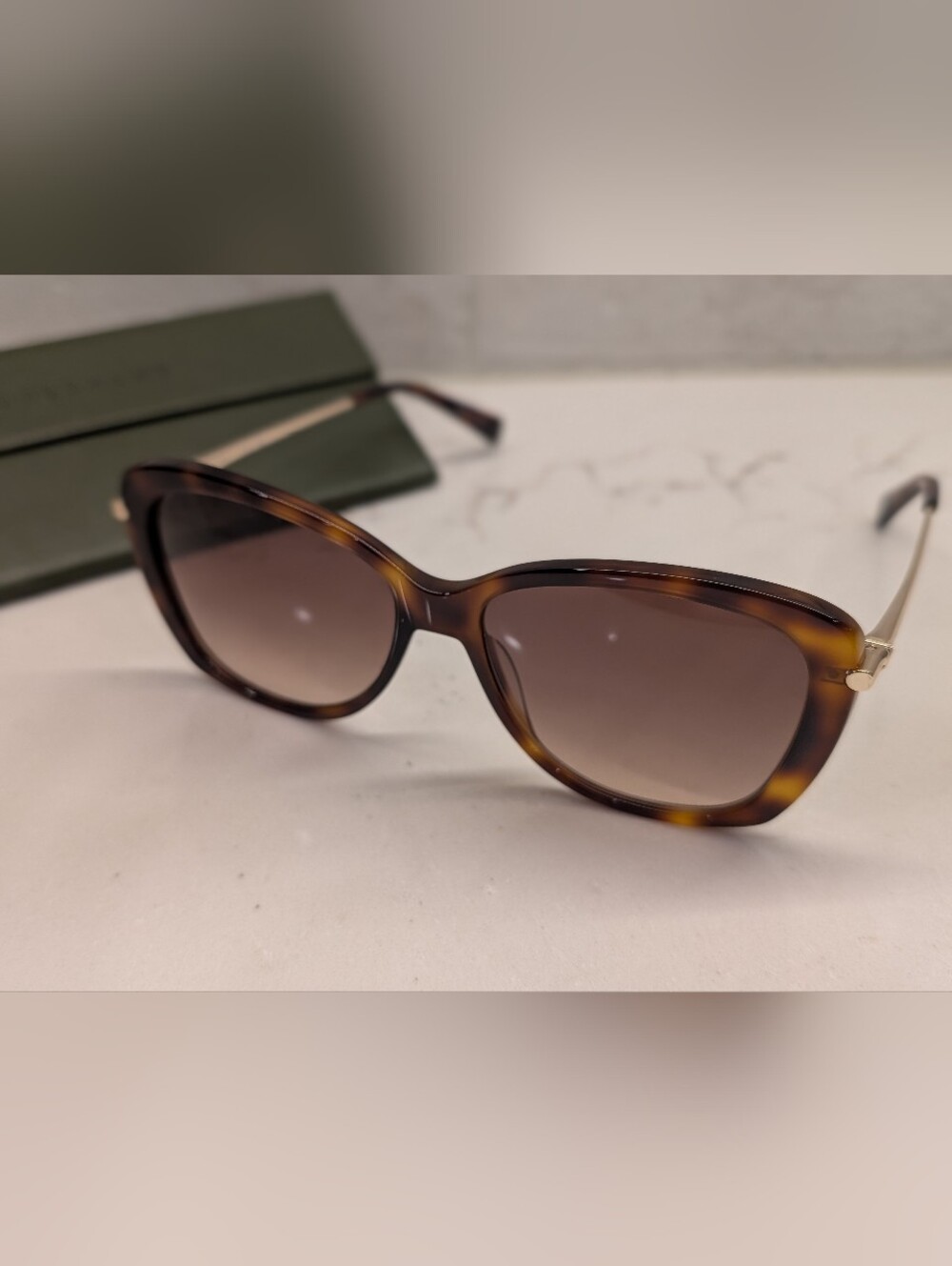 Longchamp Sunglasses - EUC - Tortoiseshell Brown - Picture 12 of 15